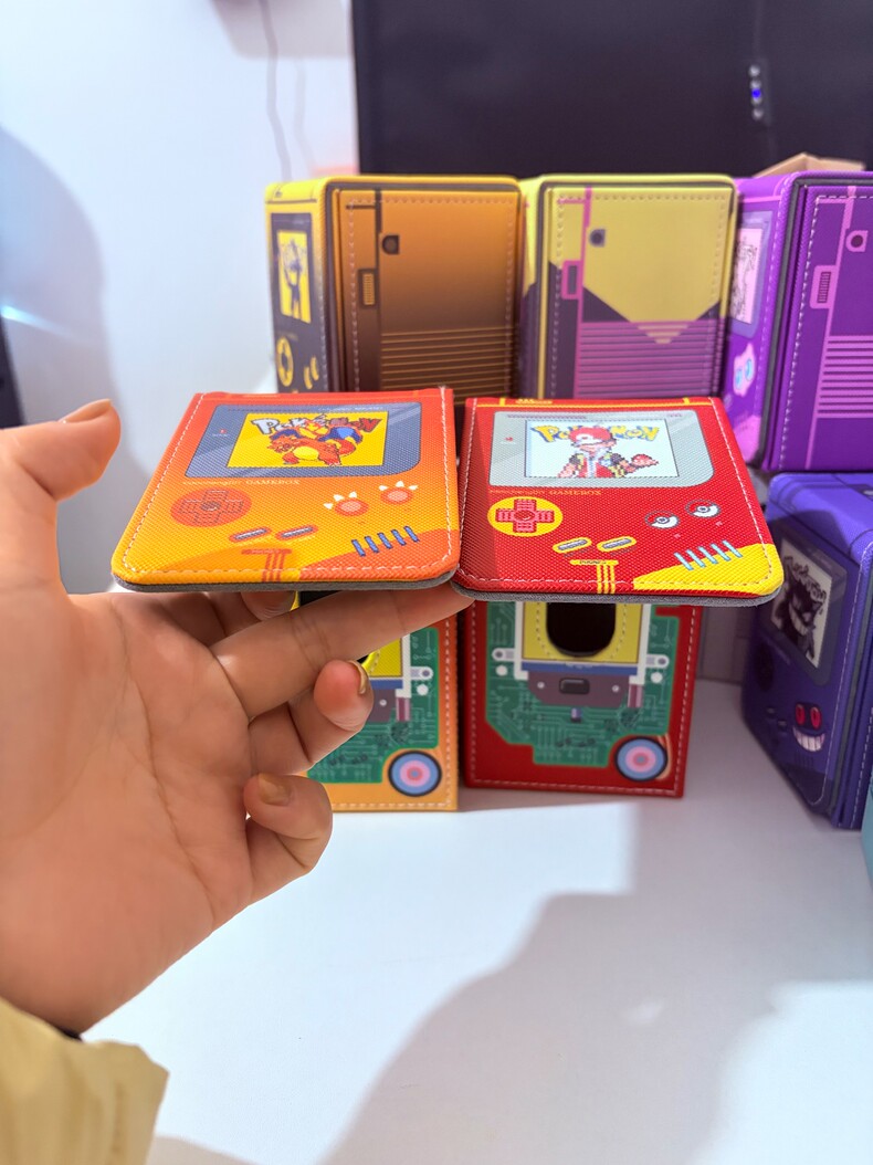 Pokémon Psyduck Mew Gengar Fig - Gaming Console Box review and price